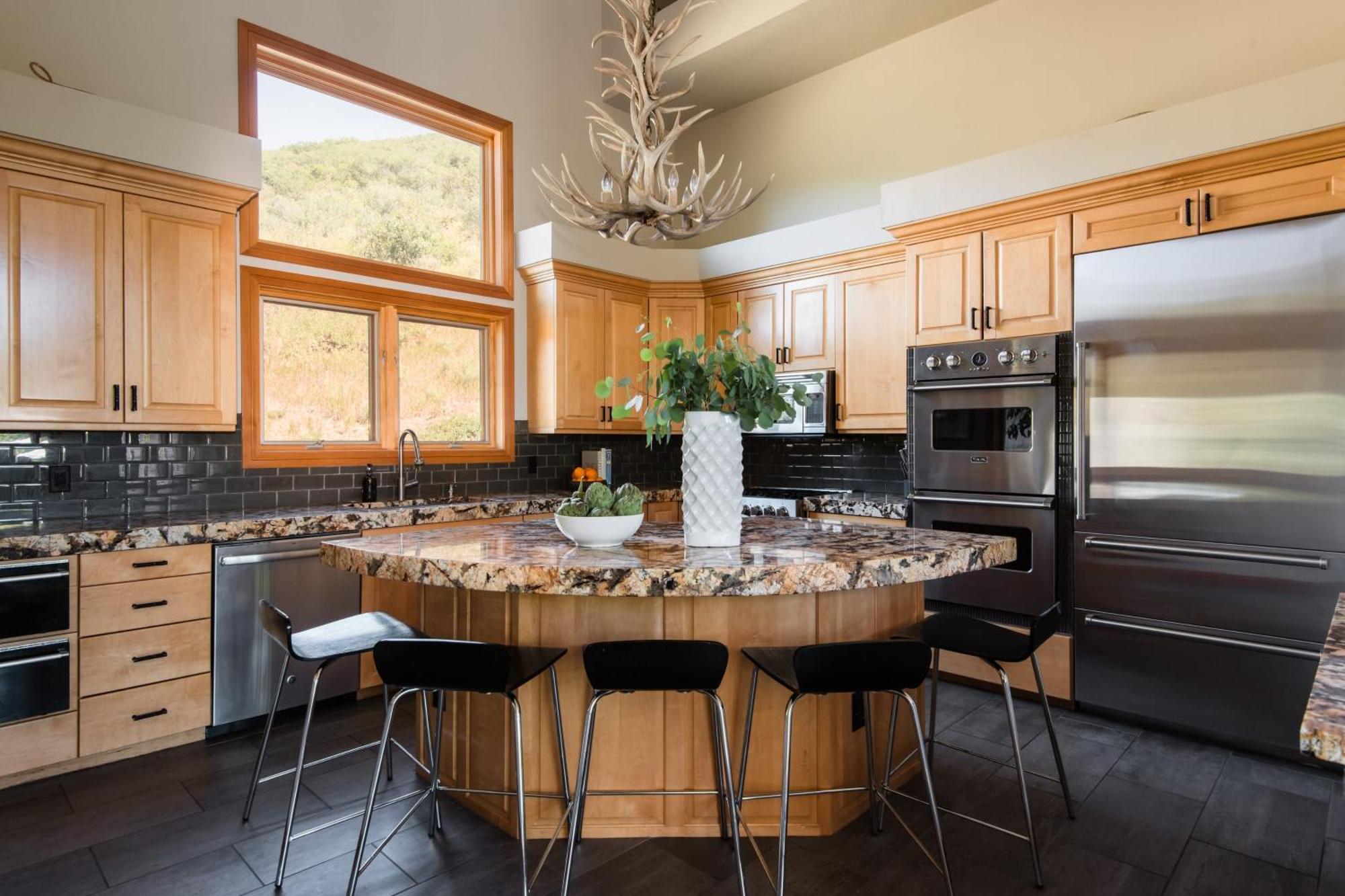 Mason By Avantstay Sleeps 16 Modern Mountain Escape W Hot Tub Park City Exterior photo